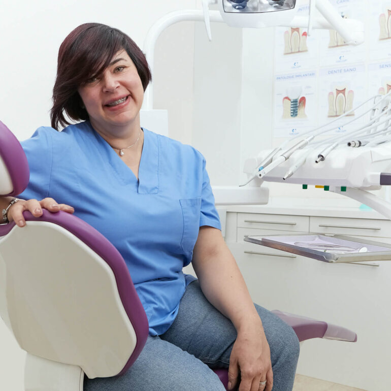 Studio dentistico tg dental roma dentista finocchio borghesiana dott.ssa Claudia pallone