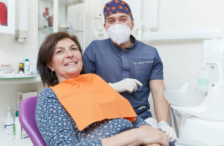 studio dentistico tg dental roma dentista finocchio borghesiana impianti dentali