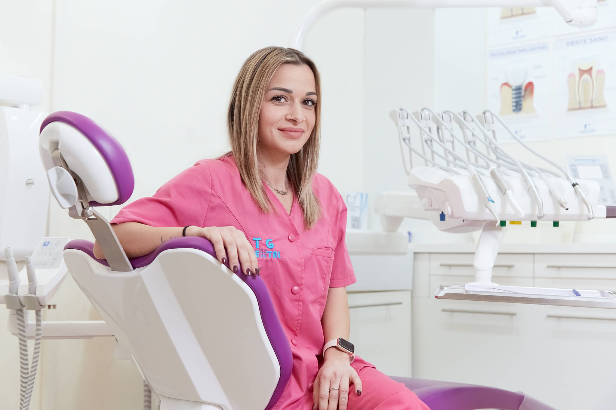 studio dentistico tg dental roma dentista finocchio borghesiana bambini Ilaria aso