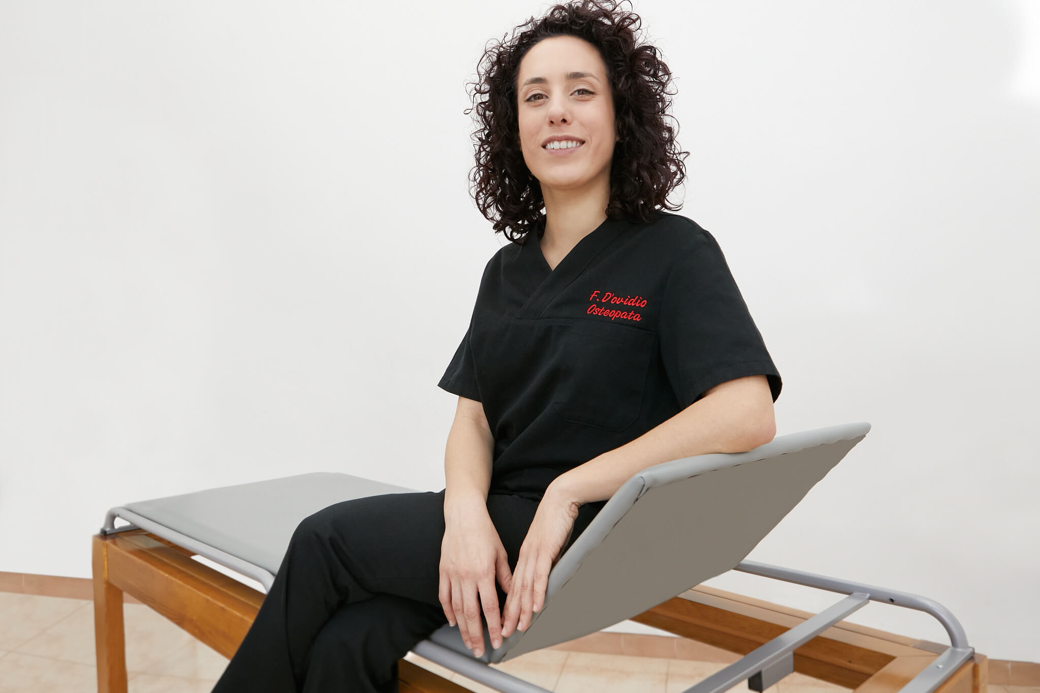 studio dentistico tg dental roma dentista finocchio borghesiana francesca d'Ovidio osteopata