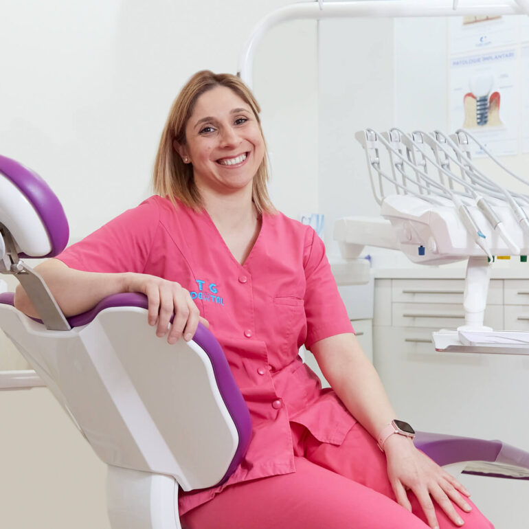 studio dentistico tg dental roma dentista finocchio borghesiana veronica fanfarillo